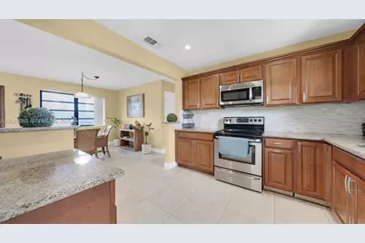 540 NW 14th St, Homestead, FL 33030 - Photo 11