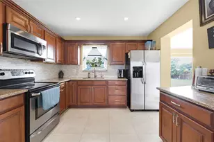 540 NW 14th St, Homestead, FL 33030 - Photo 13