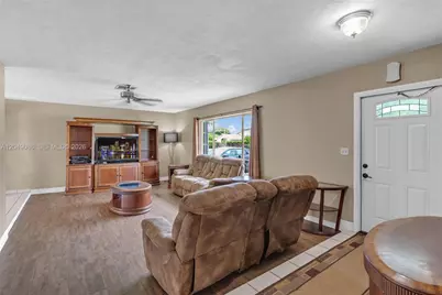 10360 SW 112th St, Miami, FL 33176 - Photo 21