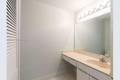 5243 NW 102nd Ct #5243, Doral, FL 33178 - Photo 23