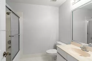 5243 NW 102nd Ct, Doral, FL 33178 - Photo 15