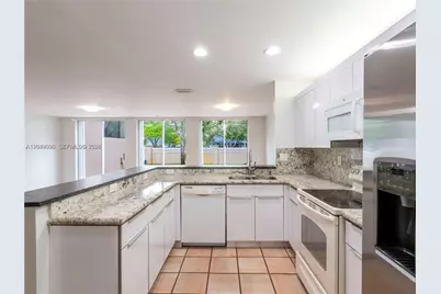 5243 NW 102nd Ct #5243, Doral, FL 33178 - Photo 3
