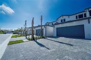 4941 Peacock Way, Dania Beach, FL 33312 - Photo 9