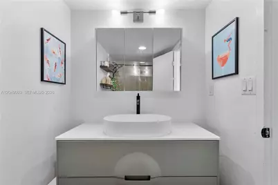 555 NE 15th St #518, Miami, FL 33132 - Photo 15