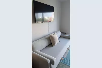 11 NE 6th St #515, Miami, FL 33132 - Photo 13