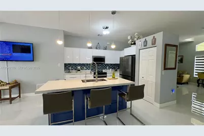 937 NE 35th Ave, Homestead, FL 33033 - Photo 15