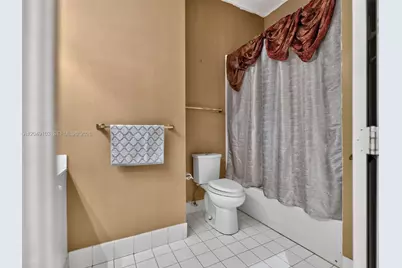 744 SW 159th Ln, Pembroke Pines, FL 33027 - Photo 19