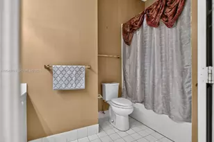 744 SW 159th Ln, Pembroke Pines, FL 33027 - Photo 19