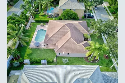 744 SW 159th Ln, Pembroke Pines, FL 33027 - Photo 39