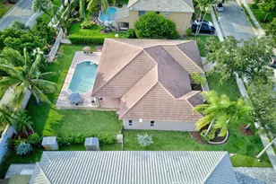 744 SW 159th Ln, Pembroke Pines, FL 33027 - Photo 39
