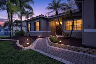 744 SW 159th Ln, Pembroke Pines, FL 33027 - Photo 45