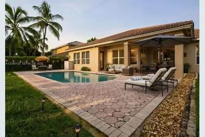 744 SW 159th Ln, Pembroke Pines, FL 33027 - Photo 31