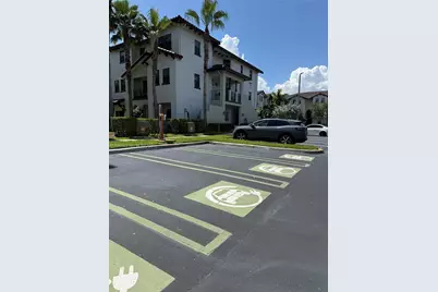 10620 NW 88th St #223, Doral, FL 33178 - Photo 31