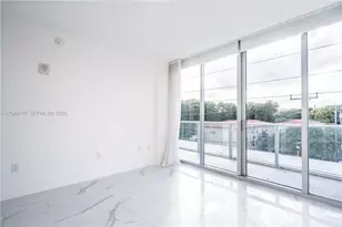 8425 Crespi Blvd, Miami Beach, FL 33141 - Photo 13