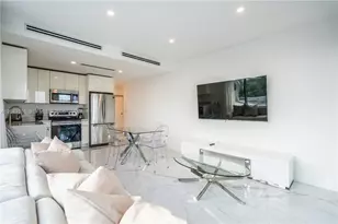 8425 Crespi Blvd, Miami Beach, FL 33141 - Photo 9