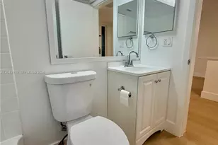 [Address not provided], Oakland Park, FL 33309 - Photo 27