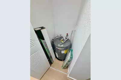 [Address not provided], Oakland Park, FL 33309 - Photo 47