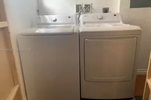 12948 NW 10th St, Miami, FL 33182 - Photo 31