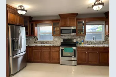 12948 NW 10th St, Miami, FL 33182 - Photo 9