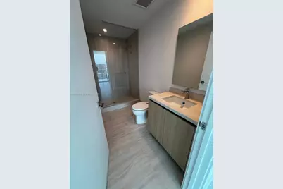 2411 Laguna Circle North #1411, Miami, FL 33181 - Photo 41