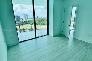 2411 Laguna Circle N, Miami, FL 33181 - Photo 13