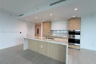 2411 Laguna Circle N, Miami, FL 33181 - Photo 51