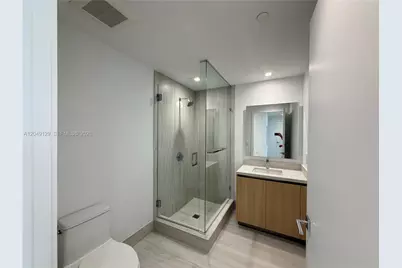 2411 Laguna Circle North #1411, Miami, FL 33181 - Photo 67