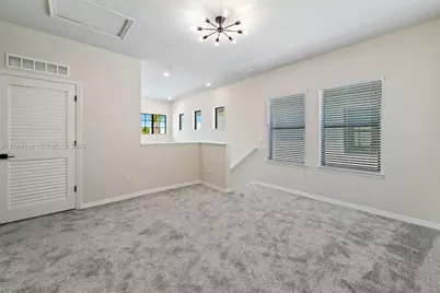 4470 Waterside Dr, Oakland Park, FL 33309 - Photo 15