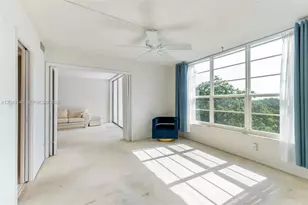 605 Oaks Dr, Pompano Beach, FL 33069 - Photo 21