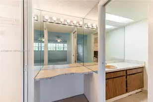 605 Oaks Dr, Pompano Beach, FL 33069 - Photo 11