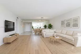 605 Oaks Dr, Pompano Beach, FL 33069 - Photo 17