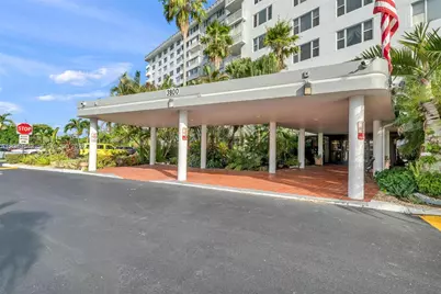 3800 Hillcrest Dr #422, Hollywood, FL 33021 - Photo 1