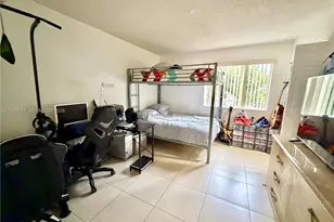 10521 SW 158th Ct, Miami, FL 33196 - Photo 11