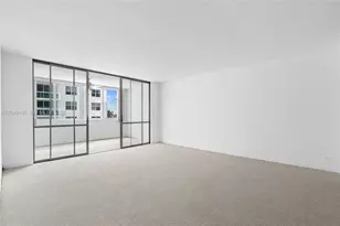 5005 Collins Ave, Miami Beach, FL 33140 - Photo 21