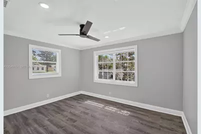 824 Bayberry Dr #Front, Lake Park, FL 33403 - Photo 13