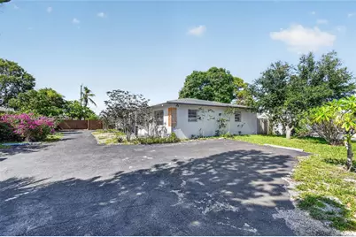 824 Bayberry Dr #Front, Lake Park, FL 33403 - Photo 27