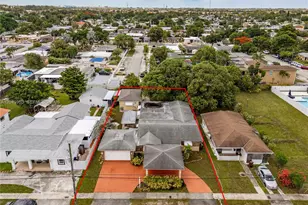 292 W 39th Pl, Hialeah, FL 33012 - Photo 3