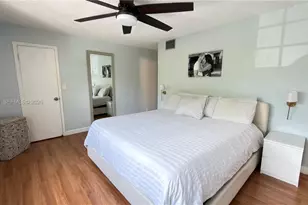 9492 NW 39th St, Sunrise, FL 33351 - Photo 19