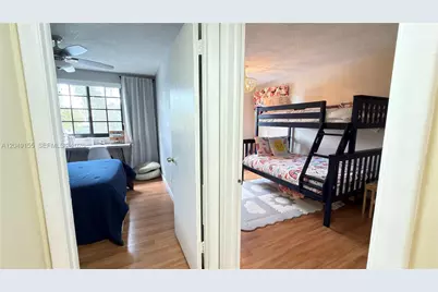 9492 NW 39th St, Sunrise, FL 33351 - Photo 1