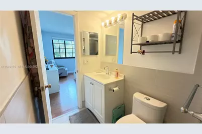 9492 NW 39th St, Sunrise, FL 33351 - Photo 21