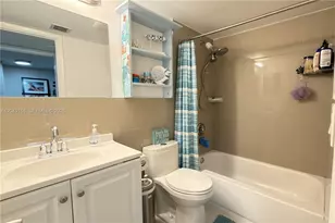 9492 NW 39th St, Sunrise, FL 33351 - Photo 29