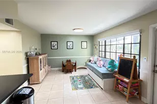 9492 NW 39th St, Sunrise, FL 33351 - Photo 13