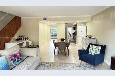 9492 NW 39th St, Sunrise, FL 33351 - Photo 3