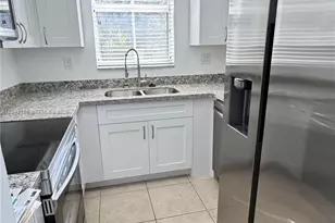 8337 NW 142nd St, Miami Lakes, FL 33016 - Photo 21