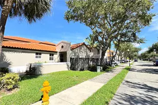 8337 NW 142nd St, Miami Lakes, FL 33016 - Photo 3