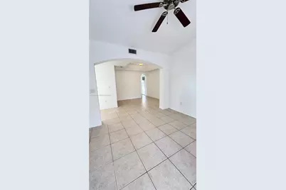 8337 NW 142nd St #8337, Miami Lakes, FL 33016 - Photo 9