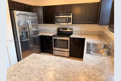 3767 SE 3rd Ct, Homestead, FL 33033 - Photo 17