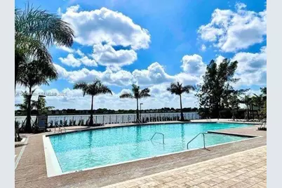 323 NE 208th Ter #0, Miami, FL 33179 - Photo 29