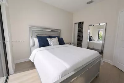 323 NE 208th Ter #0, Miami, FL 33179 - Photo 13