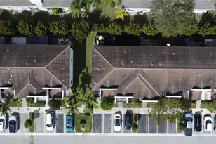 323 NE 208th Terrace, Miami, FL 33179 - Photo 27